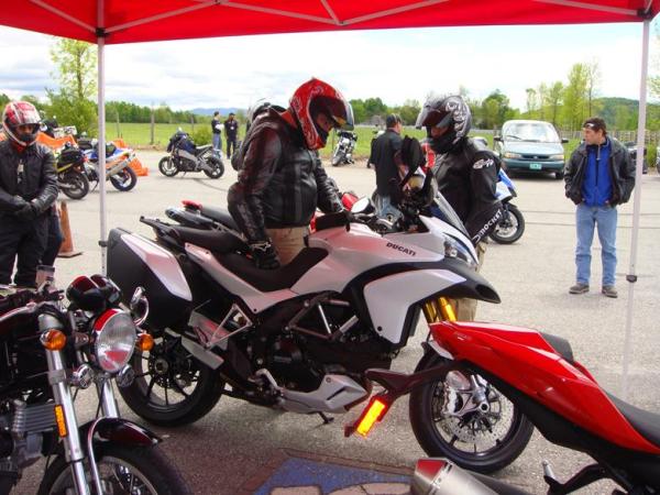 MOTORCYCLE REVIEW – Ducati Multistrada 1200